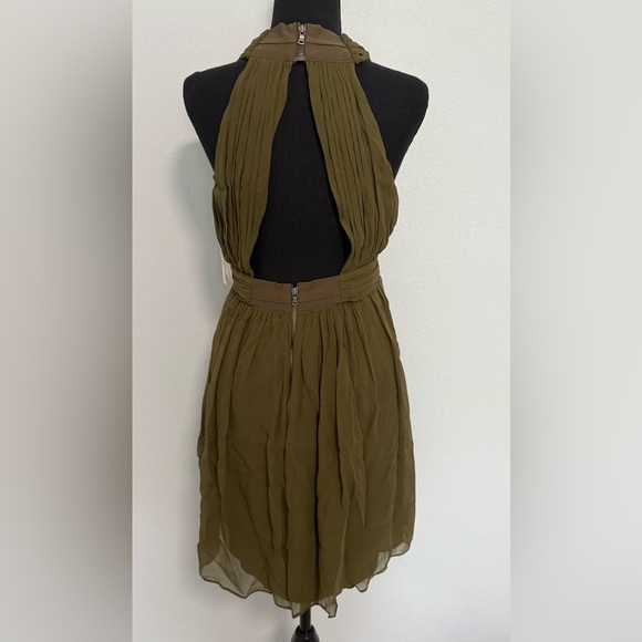 Alice + Olivia Martine Black Halter Neck Pleated Dress new Sz 8 - Picture 4 of 7